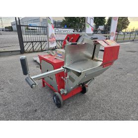 Sega Circolare per legna da ardere Super Pro a Cardano Disco 700mm usata